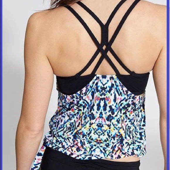 Athleta Sun Flare Blousy Tankini - Picture 2 of 6